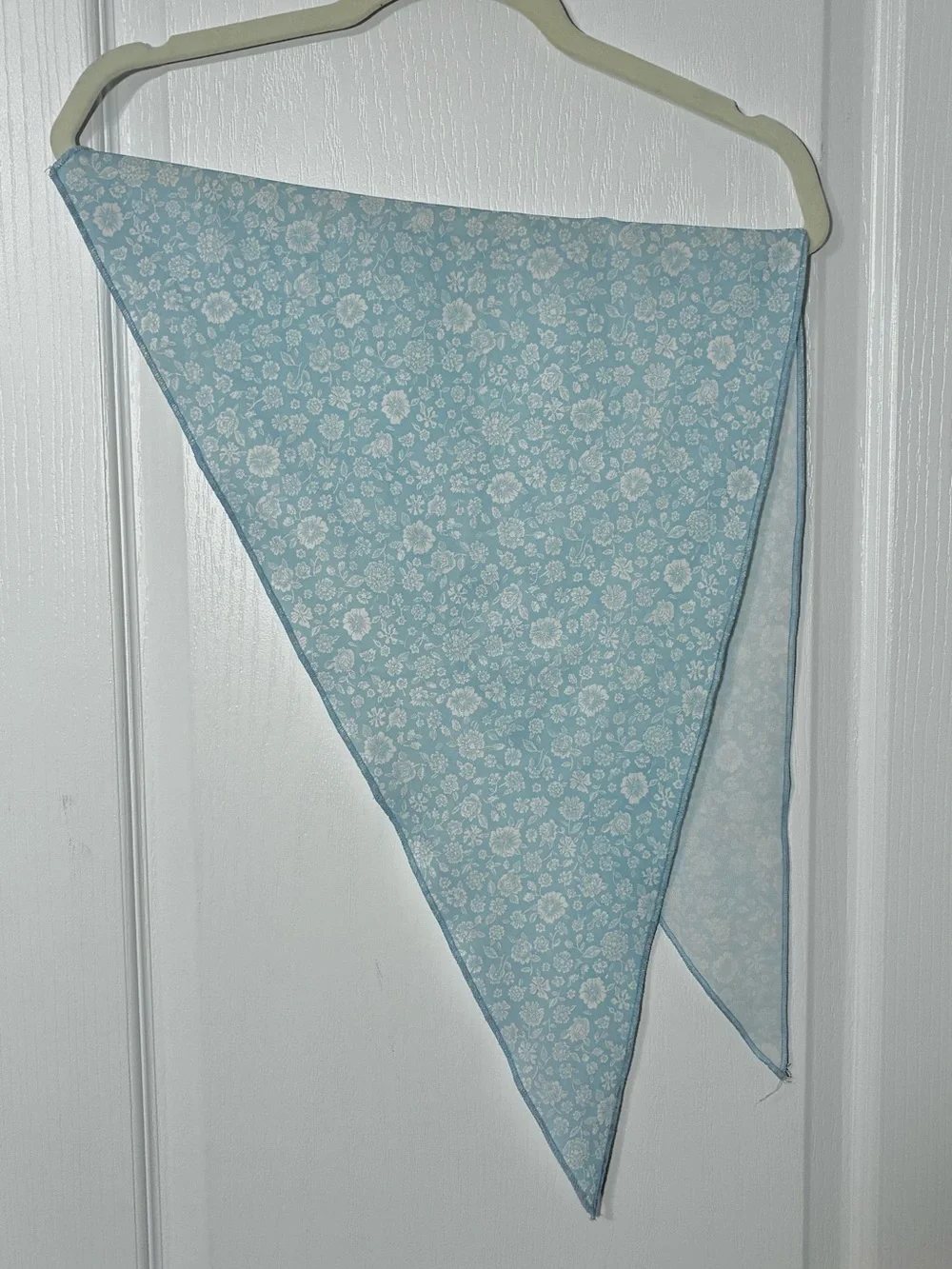 Vintage Floral Triangle Head Scarf Sky Blue & White